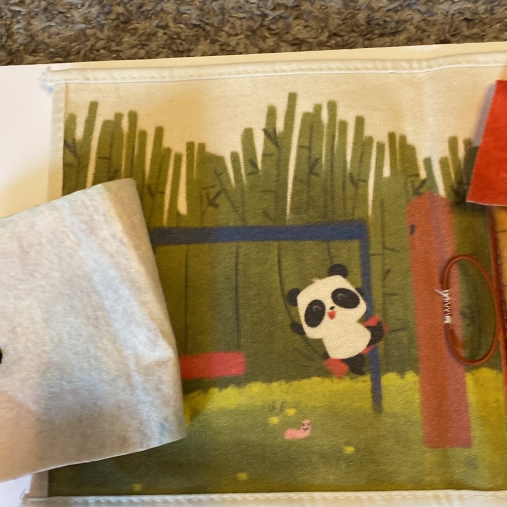 Kiwi Co Panda Crate Discover with Me Toy Set with Book. PARTIAL SET - Picture 7 of 7